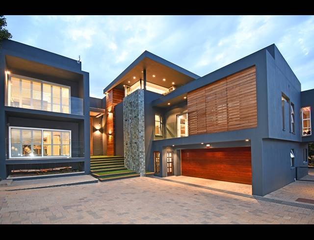 4 BEDROOM HOUSE FOR SALE IN CRAIGHALL PARK